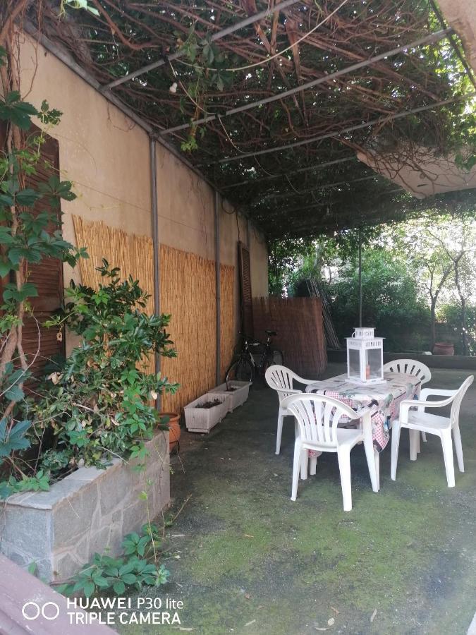 Velikis Apartments Torone Exterior foto